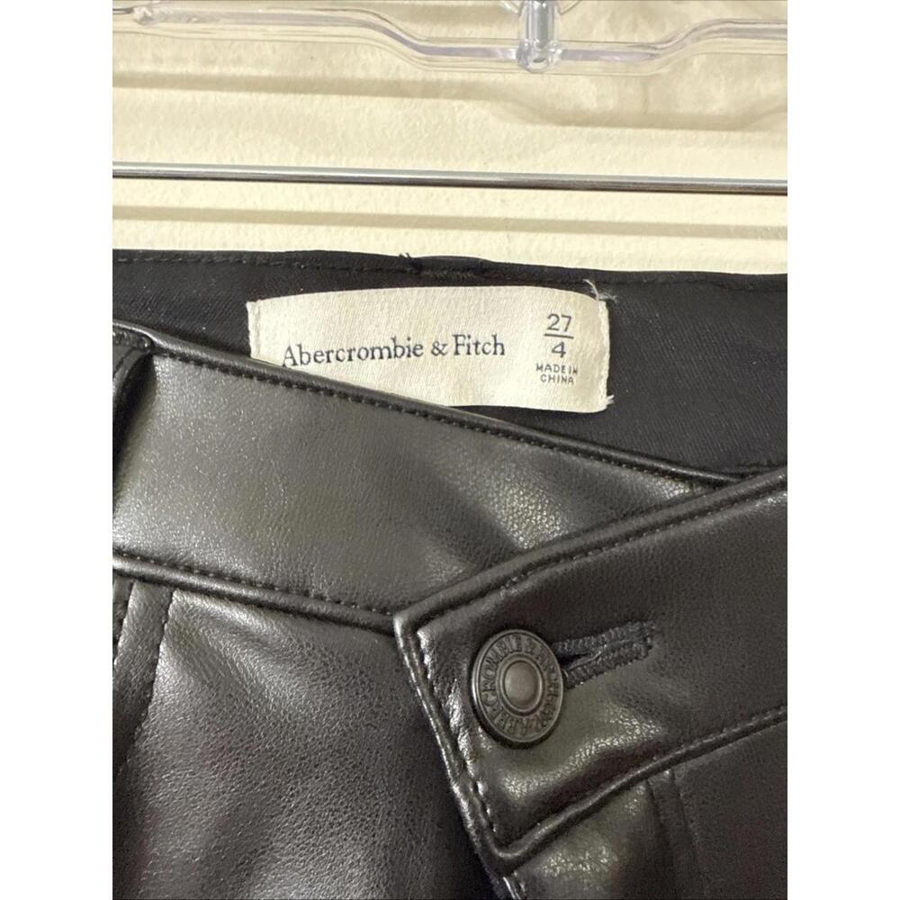 Abercrombie Fitch Women Sz 4 Criss Cross 90s Straight Faux Leather Black Pants - Picture 4 of 6